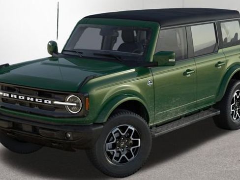 Used 2024 Ford Bronco Outer Banks image 2