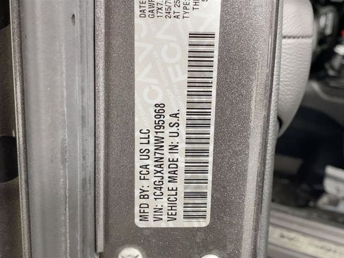 Used 2022 Jeep Wrangler Sport S image 12