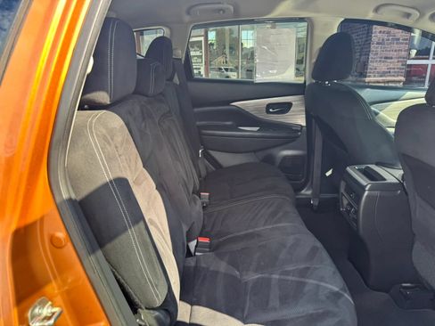 Used 2017 Nissan Murano SV AWD/4WD image 36