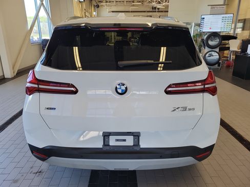 Used 2025 BMW X3 xDrive30i w/ Convenience Package AWD/4WD image 6