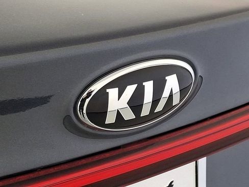 Used 2021 Kia Forte LXS image 28