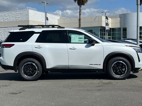 New 2026 Nissan Pathfinder Rock Creek AWD/4WD image 3