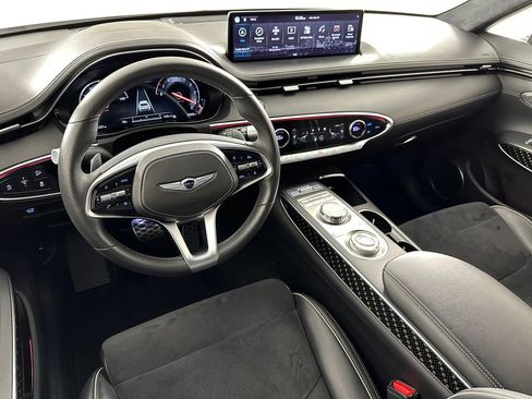 Used 2022 Genesis GV70 3.5T Sport w/ Sport Prestige Package AWD/4WD image 36