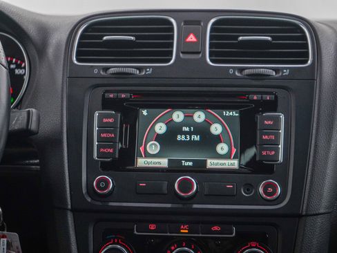 Used 2014 Volkswagen GTI Driver's Edition FWD image 15