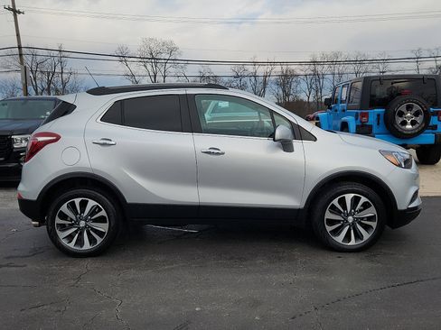 Used 2022 Buick Encore Preferred w/ Safety Package image 7