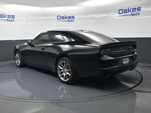 Used 2026 Dodge Charger Scat Pack AWD/4WD image 5