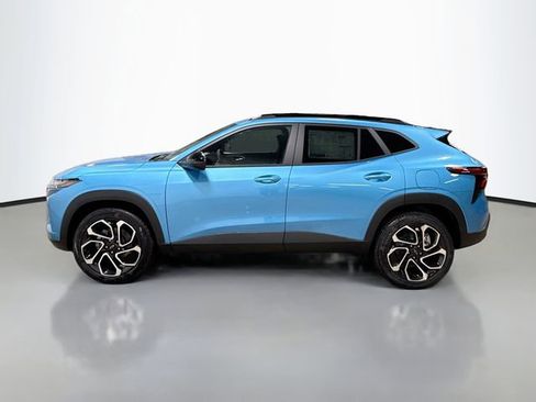 New 2026 Chevrolet Trax RS w/ Sunroof Package FWD image 11