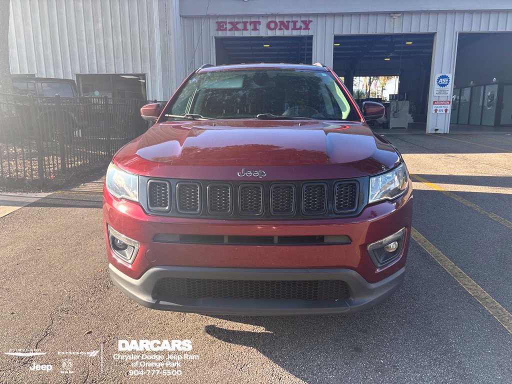 Used 2021 Jeep Compass Latitude FWD image 1