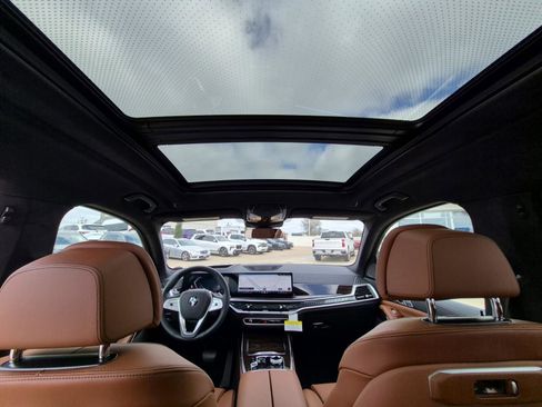 New 2026 BMW X7 xDrive40i w/ Executive Package image 45