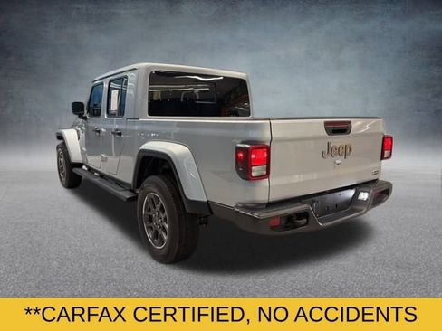 Used 2023 Jeep Gladiator Overland image 6