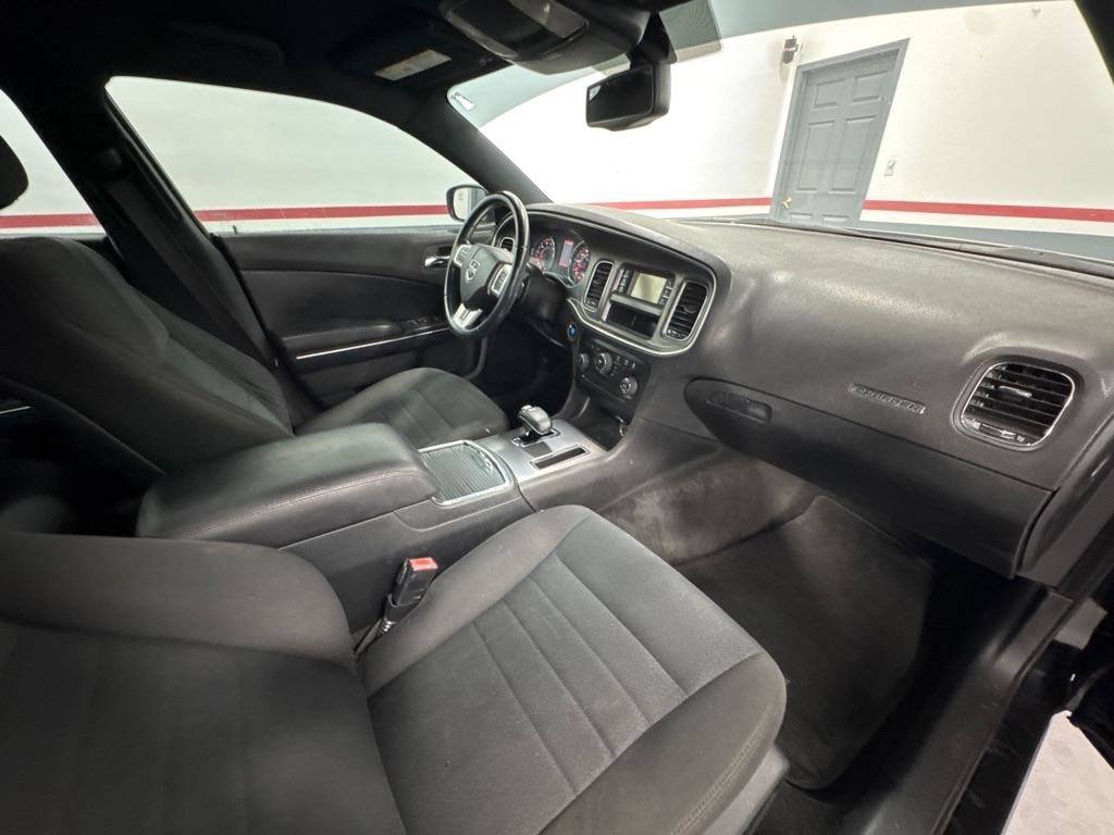 Used 2012 Dodge Charger SE w/ Sport Appearance Group RWD image 13