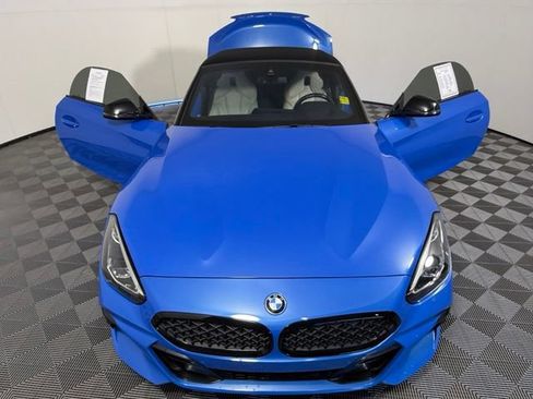 Used 2020 BMW Z4 sDrive30i w/ Executive Package RWD image 3