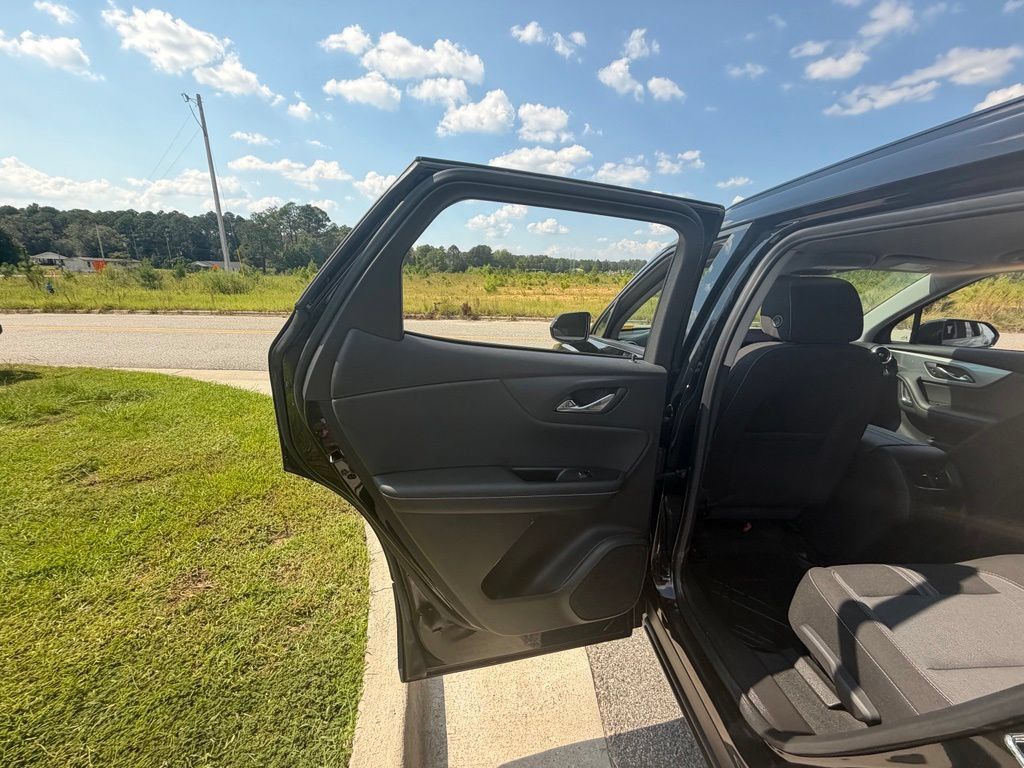 Used 2024 Chevrolet Blazer LT w/ Convenience Package FWD image 53