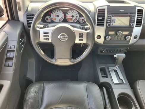 Used 2019 Nissan Frontier PRO-4X w/ Pro-4x Luxury Package image 15
