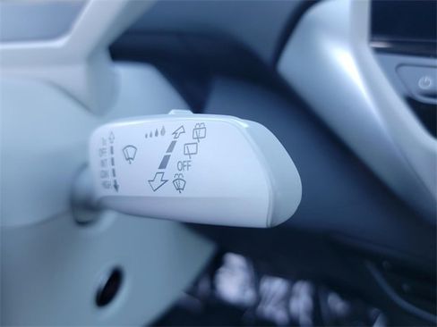 Used 2021 Volkswagen ID.4 1st Edition image 19