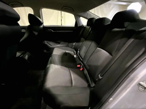 Used 2019 Honda Accord LX image 21
