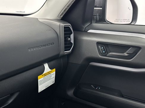 New 2025 Ford Bronco Sport Badlands w/ Sasquatch Badlands Package image 32