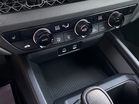 Used 2023 Honda Accord EX image 18