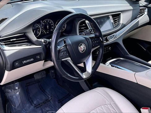 Used 2022 Buick Enclave Avenir w/ Avenir Technology Package AWD/4WD image 14