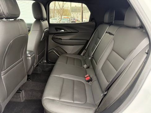 Used 2024 Chevrolet TrailBlazer ACTIV w/ Driver Confidence Package image 14