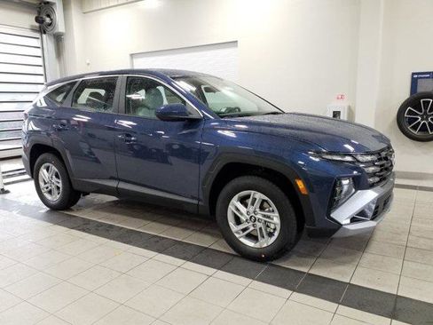 New 2026 Hyundai Tucson SE image 1