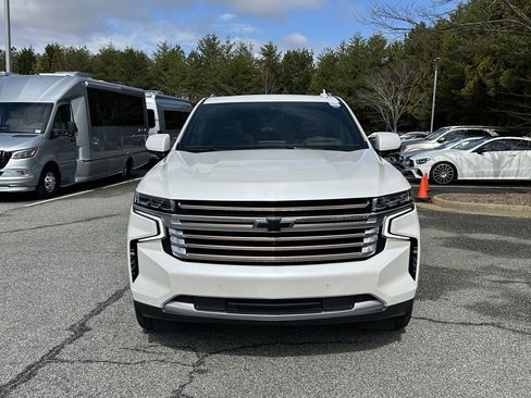 Used 2024 Chevrolet Tahoe High Country w/ Premium Package image 3