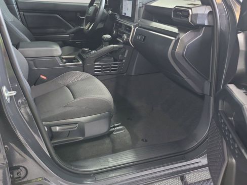 Used 2026 Toyota 4Runner SR5 AWD/4WD image 11