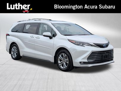 Used 2024 Toyota Sienna Platinum