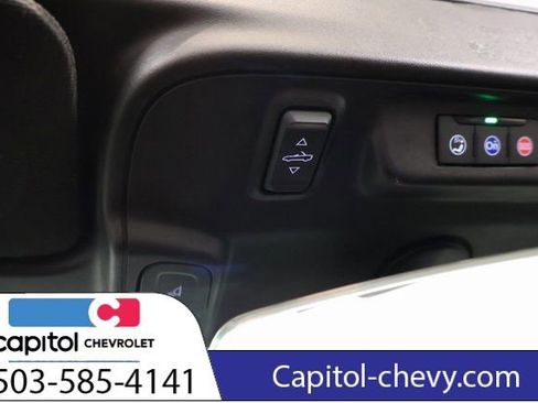 Used 2023 Chevrolet Camaro LT image 25