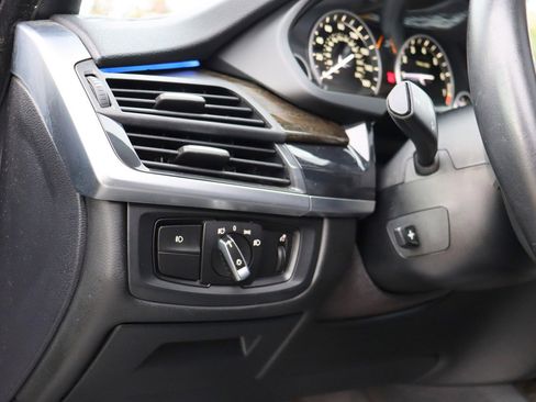 Used 2018 BMW X5 xDrive40e image 22