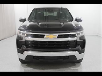 Certified 2022 Chevrolet Silverado 1500 LT w/ Z71 Off-Road Package AWD/4WD video 2