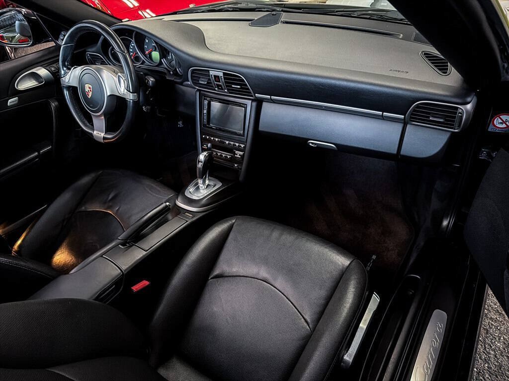 Used 2009 Porsche 911 Carrera RWD image 26