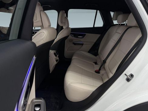 Certified 2026 Mercedes-Benz GLC 300 image 12