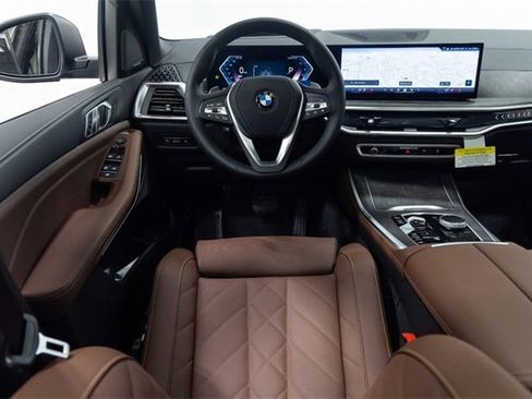 New 2026 BMW X5 xDrive40i w/ Premium Package image 4