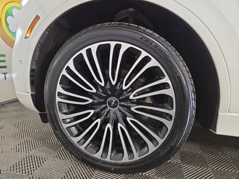 Used 2020 Lincoln Aviator Black Label image 36