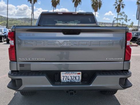 Used 2022 Chevrolet Silverado 1500 Custom image 4