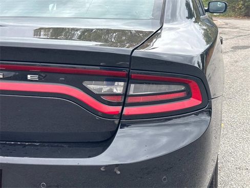 Used 2023 Dodge Charger SXT image 7