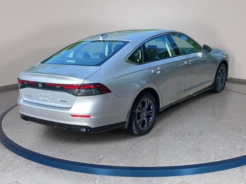 Used 2024 Honda Accord EX-L image 5