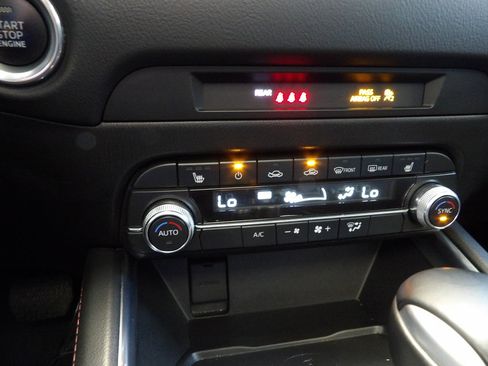 Certified 2025 MAZDA CX-5 Carbon Edition AWD/4WD image 34