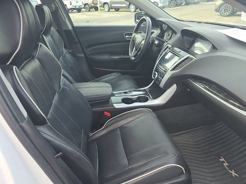 Used 2018 Acura TLX w/ Technology Package AWD/4WD image 10