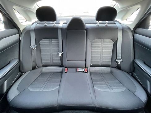 Used 2025 Kia K5 LXS image 37