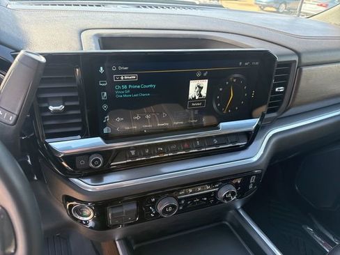 Used 2026 Chevrolet Silverado 2500 High Country w/ High Country Premium Package image 28