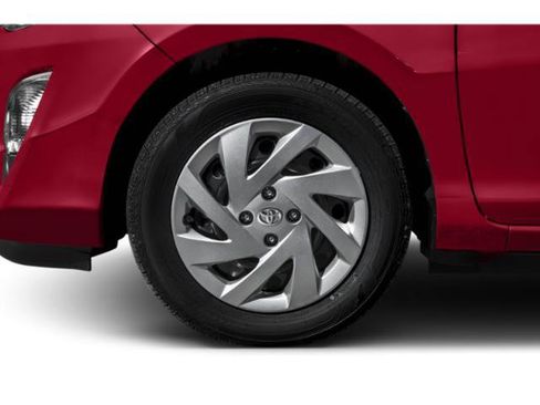 Used 2015 Toyota Prius C Two image 12