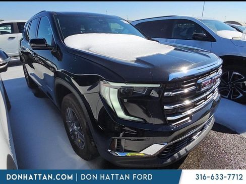 Used 2025 GMC Acadia Elevation image 8