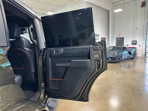 Used 2024 Ford Bronco Raptor w/ Interior Carbon Fiber Pack 6 AWD/4WD image 39