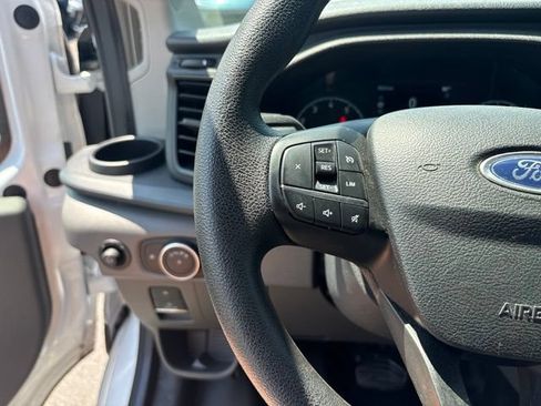 Used 2025 Ford Transit 250 Low Roof w/ Exterior Upgrade Package RWD image 32