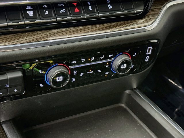 Used 2024 Chevrolet Silverado 3500 LT w/ Convenience Package AWD/4WD image 15