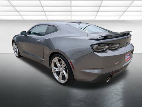 Used 2021 Chevrolet Camaro SS RWD image 2