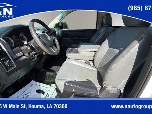 Used 2016 RAM 2500 Tradesman RWD image 11