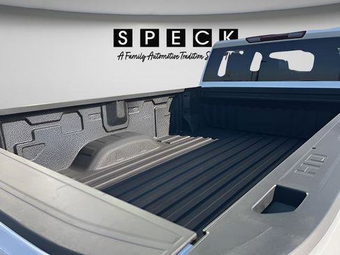 Used 2024 Chevrolet Silverado 3500 LT w/ Convenience Package image 27